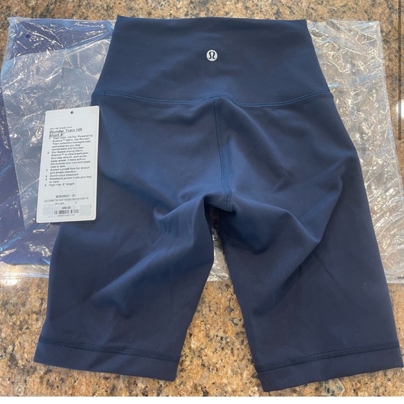 NWT Lululemon Wunder Train High Rise Short 8" true navy blue - Picture 8 of 16